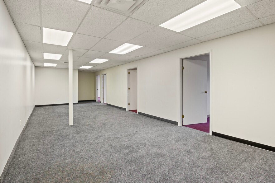 More Photos Of 1600 Lyell Ave, Rochester Storefront Retail Office For Lease