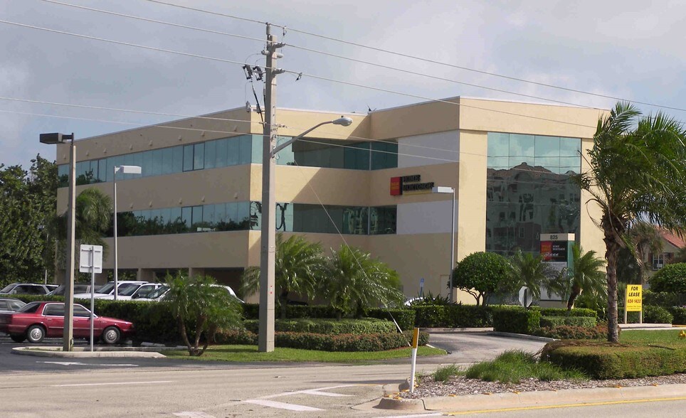 More Photos Of 825 S US Highway 1, Jupiter Medical For Lease