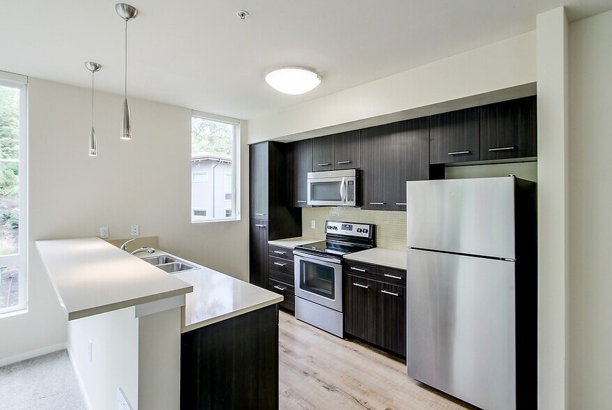 More Photos Of 2441 76th Ave SE, Mercer Island Apartments For Lease
