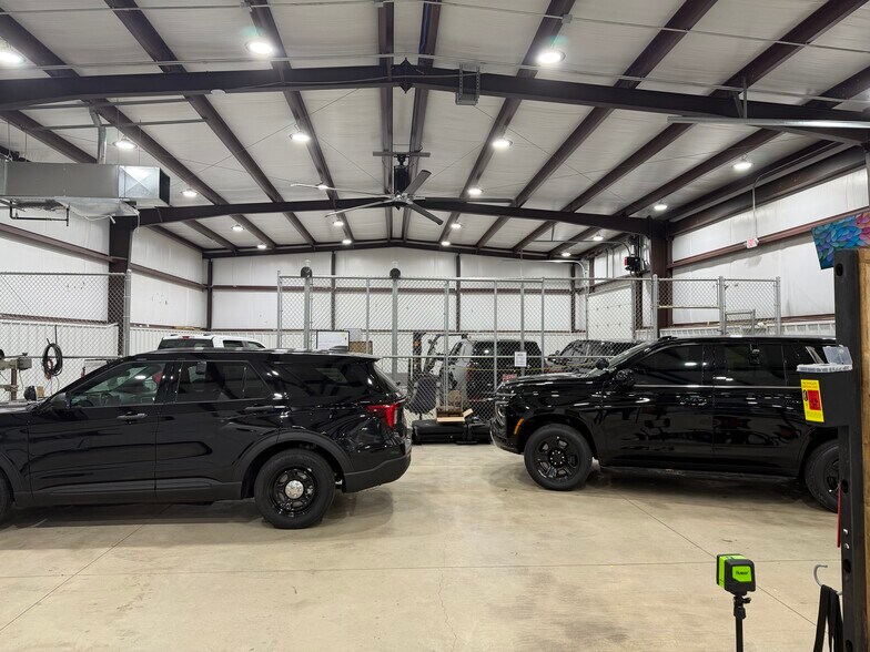 More Photos Of 10308 SE 29th St, Oklahoma City Service For Lease