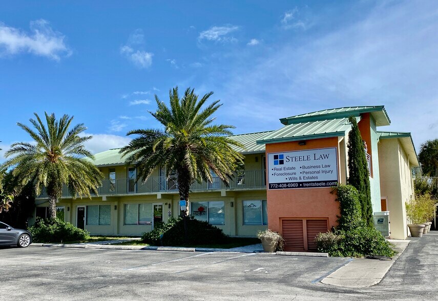 Primary Photo Of 10935-10995 SE Federal Hwy, Hobe Sound Loft Creative Space For Lease