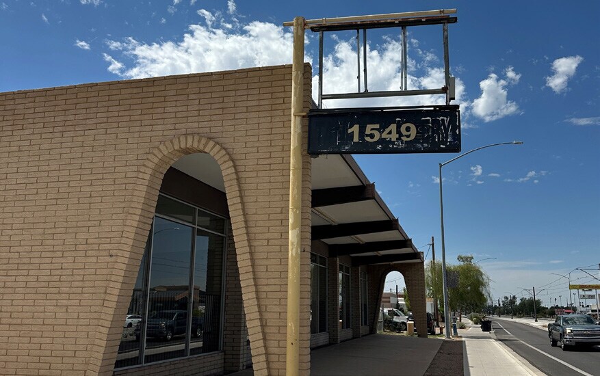 More Photos Of 1549 E Main St, Mesa Freestanding For Sale