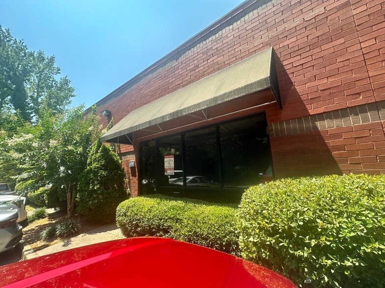 Primary Photo Of 4250 Keith Bridge Rd, Cumming Light Manufacturing For Lease