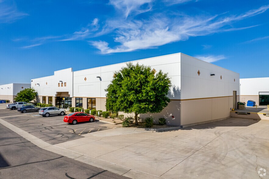 More Photos Of 3602 E Southern Ave, Phoenix Warehouse For Lease