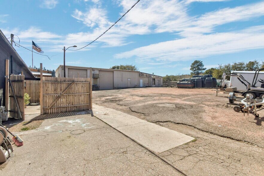 More Photos Of 113 W Cedar Ln, Payson Auto Repair For Sale