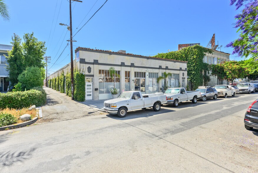 Primary Photo Of 663-677 N Berendo St, Los Angeles Storefront Retail Office For Lease