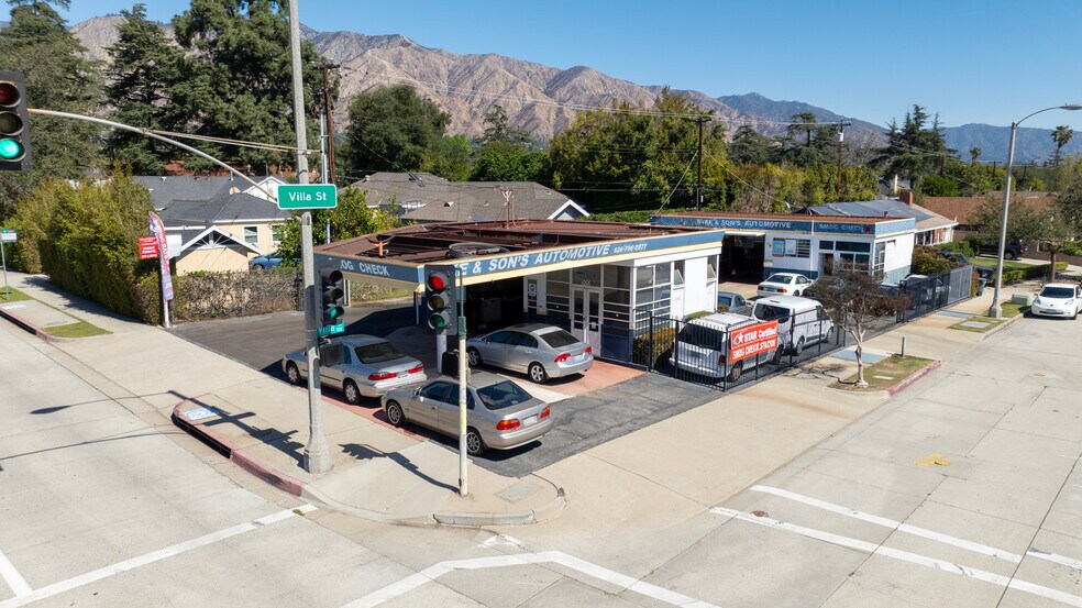 Primary Photo Of 500 N Altadena Dr, Pasadena Auto Repair For Sale