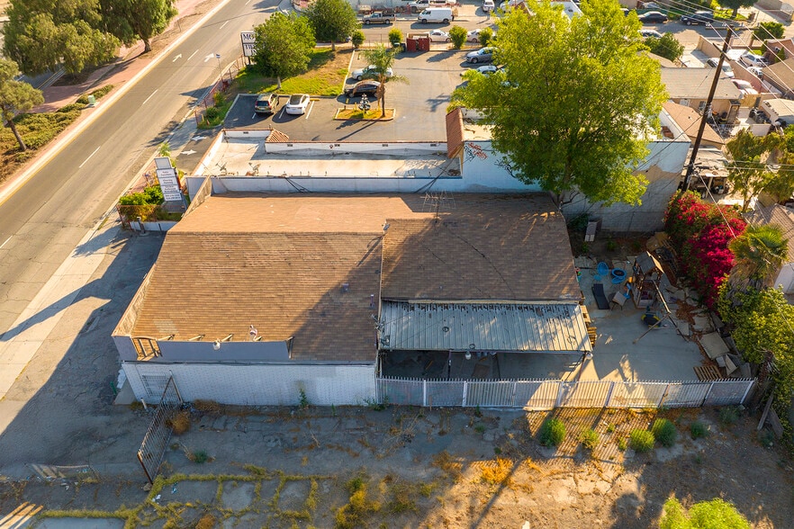 More Photos Of 13659 Magnolia Ave, Corona Freestanding For Sale