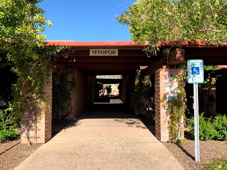 More Photos Of 1550 E University Dr, Mesa Office For Lease