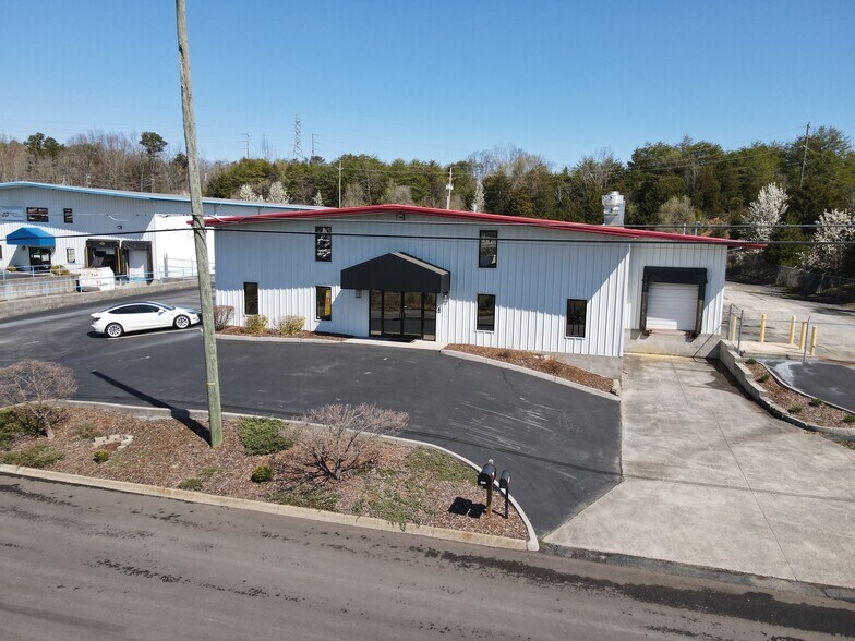 More Photos Of 2029 Brookside Ln, Kingsport Industrial For Sale
