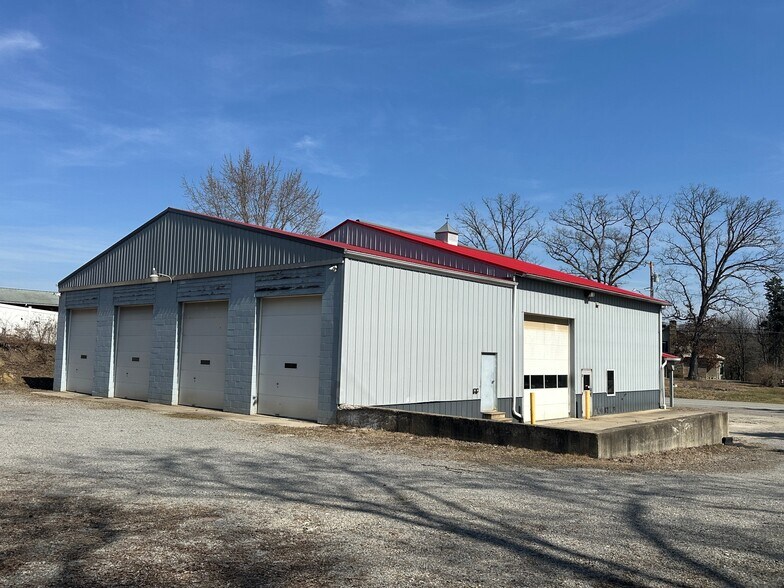 More Photos Of 198 Crowe Ave, Mars Flex For Sale