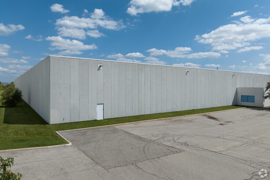 More Photos Of 35 Precidio Ct, Brampton Warehouse For Sale