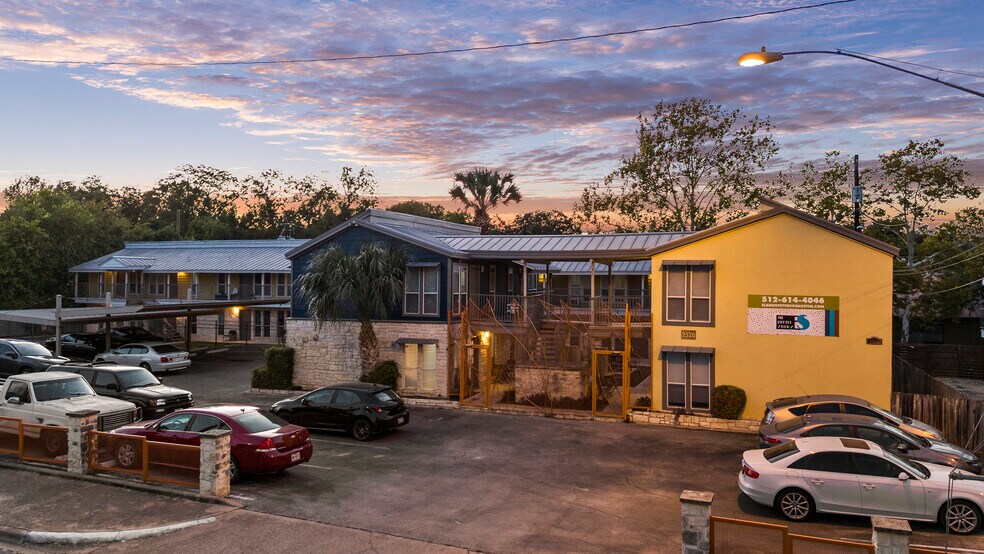 More Photos Of 2526 Durwood St, Austin Apartments For Sale