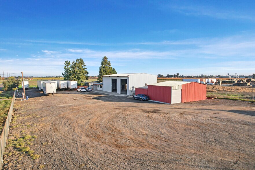 More Photos Of 10150 Mingo Rd, Galt Warehouse For Lease