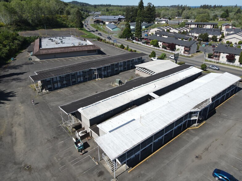 More Photos Of 1700 S Boone St, Aberdeen Hotel For Sale