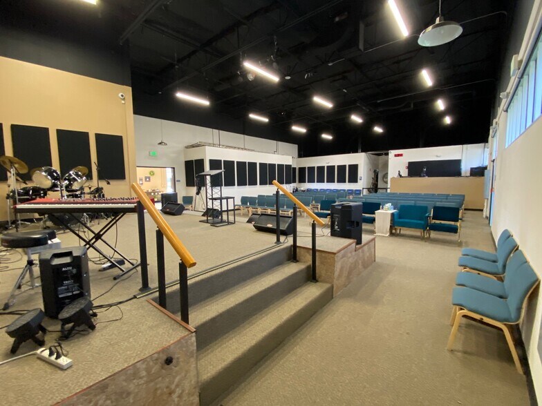 More Photos Of 861 Harold Pl, Chula Vista Research And Development For Sale