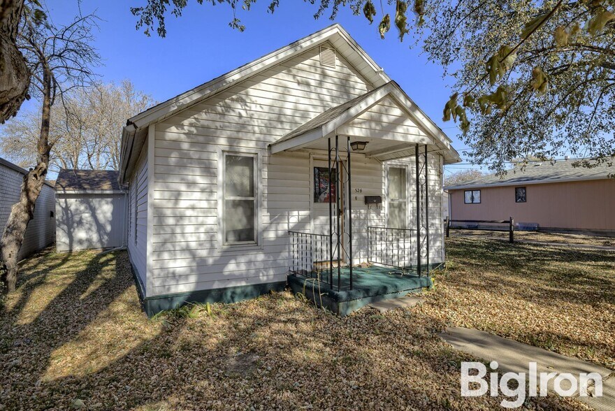 More Photos Of 130 S 5th St, Hebron Apartments For Sale