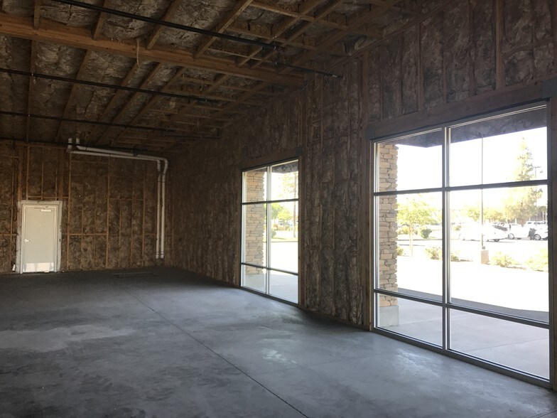 More Photos Of 2140-2184 N Imperial Ave, El Centro Unknown For Lease