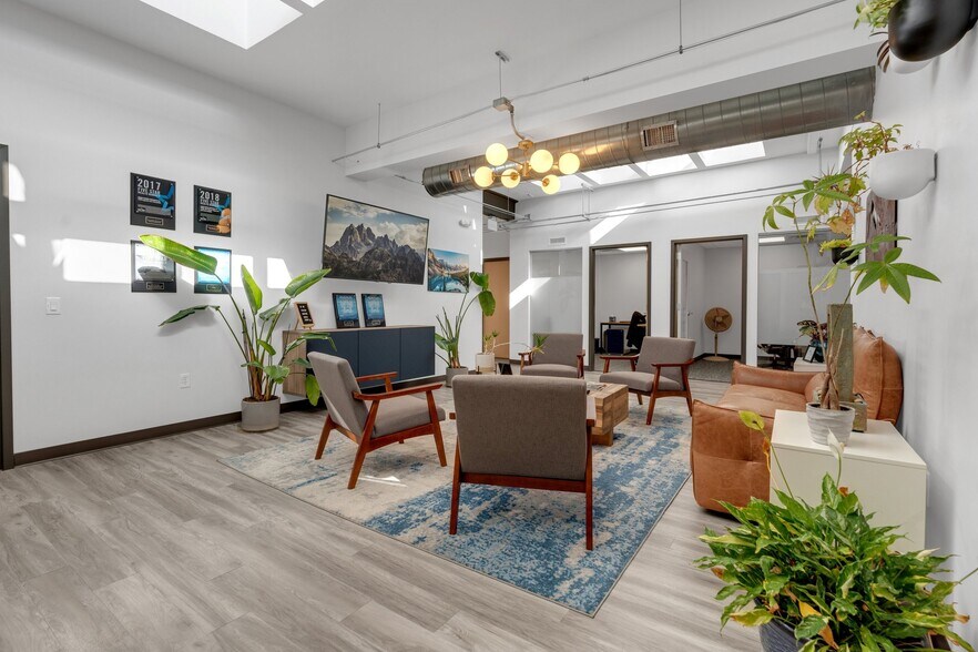 More Photos Of 1345 S Broadway, Denver Medical For Sale