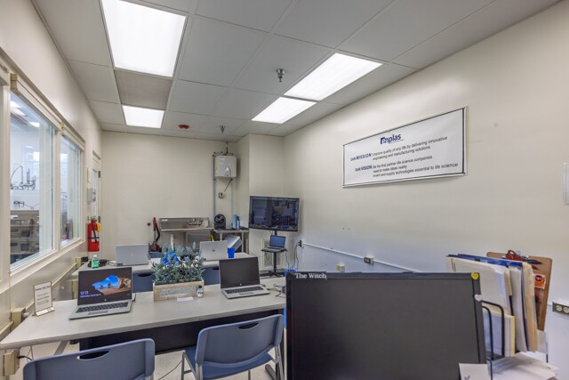 More Photos Of 230 Sardis Rd, Asheville Distribution For Sale