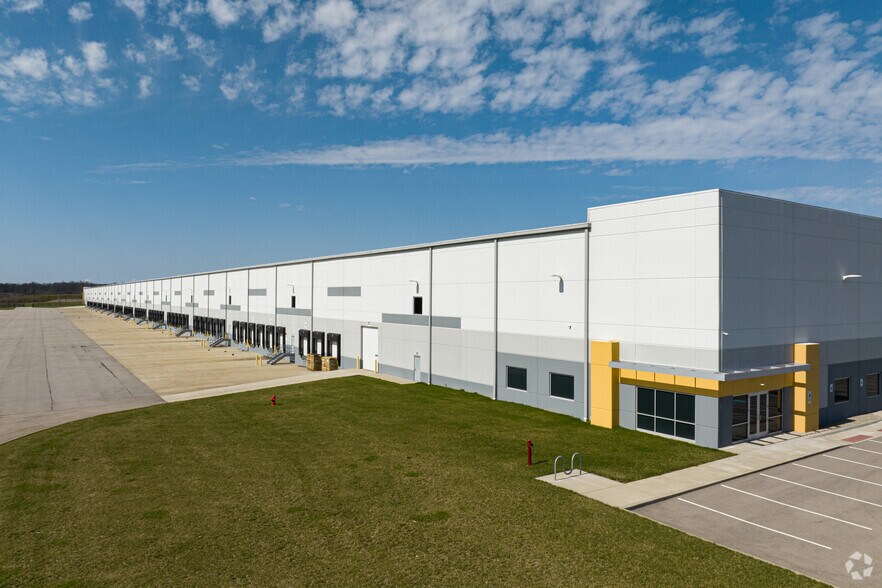 More Photos Of 201 Richard Knock Hwy, Walton Distribution For Lease