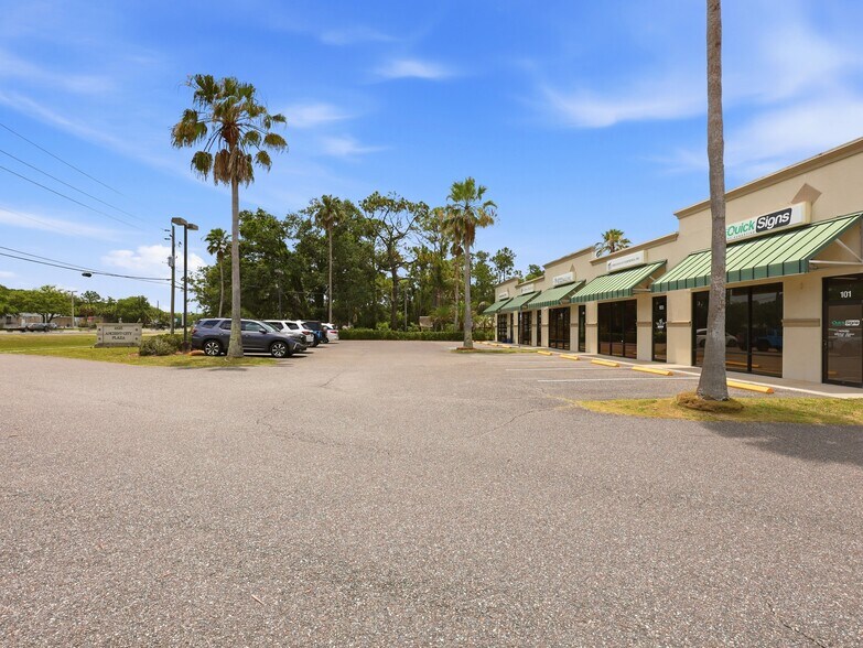 More Photos Of 4425 US Highway 1 S, Saint Augustine Light Distribution For Sale