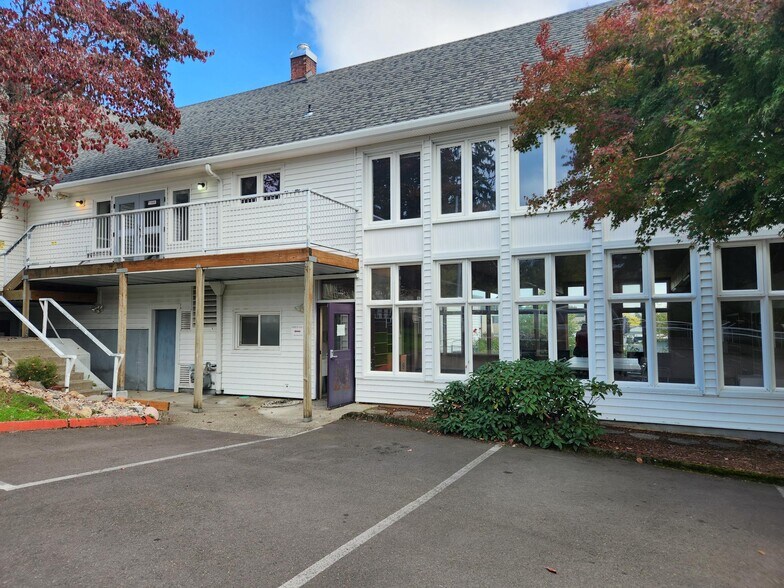 More Photos Of 120 SW Towle Ave, Gresham Religious Facility For Lease
