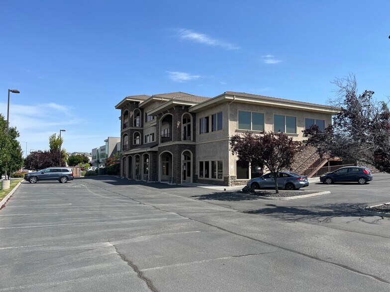 More Photos Of 1355 Columbia Park Trl, Richland Office For Lease