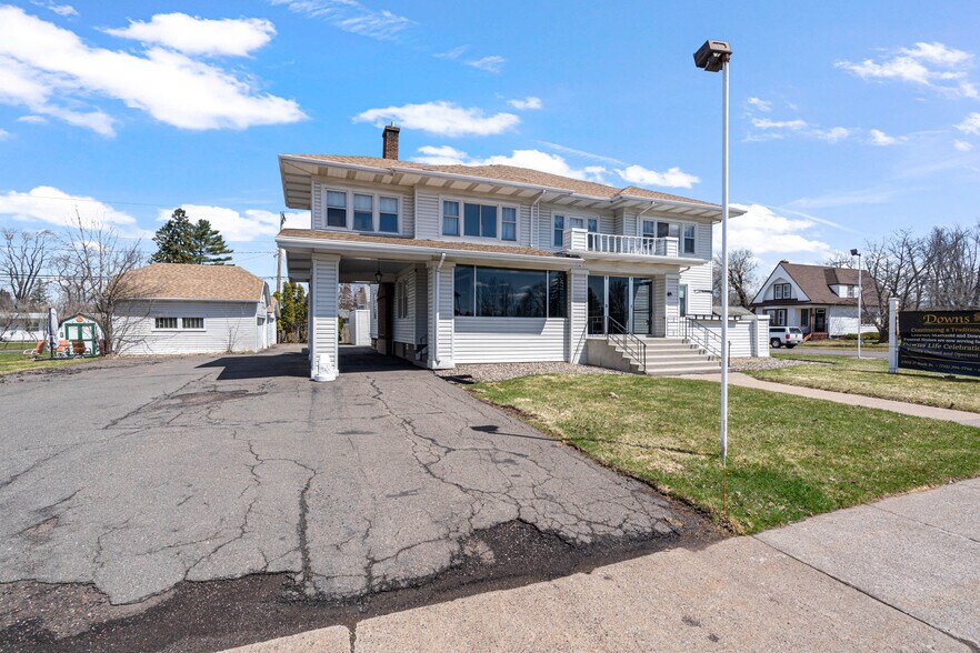 More Photos Of 1209 E 5th St, Superior Multifamily For Sale