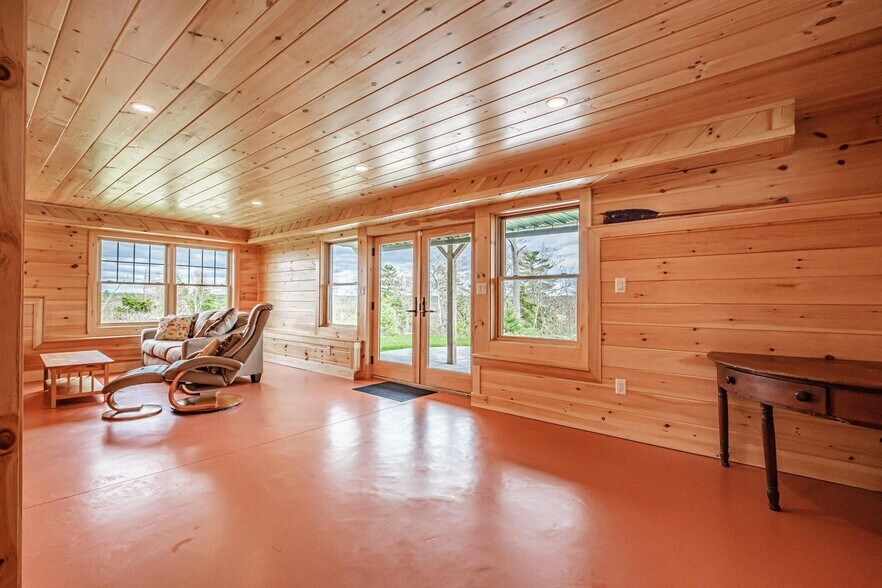 More Photos Of 232 Mountain Rd, West Bath Specialty For Sale