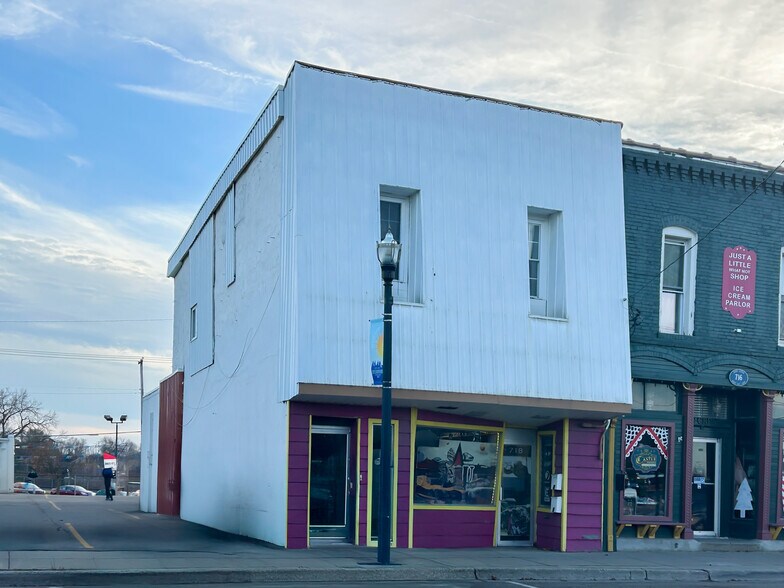 Primary Photo Of 718 E Mount Morris Rd, Mount Morris Storefront Retail Residential For Sale