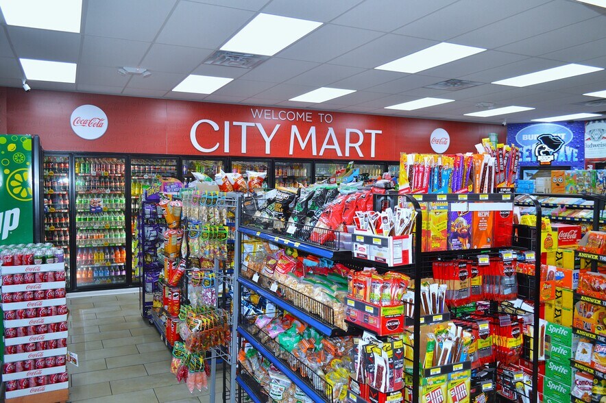 More Photos Of 341 S Main St, Bishopville Service Station For Sale