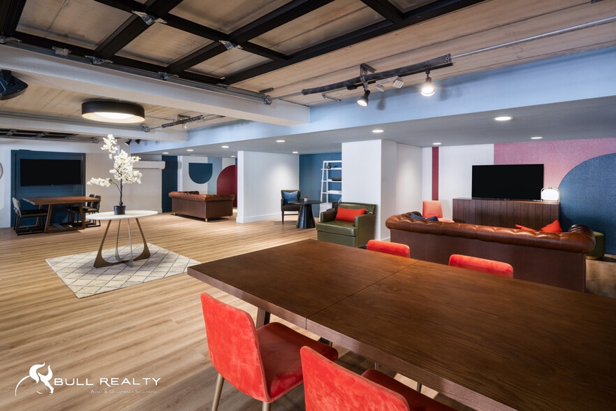 More Photos Of 1508 Texas Ave S, College Station Hotel For Sale