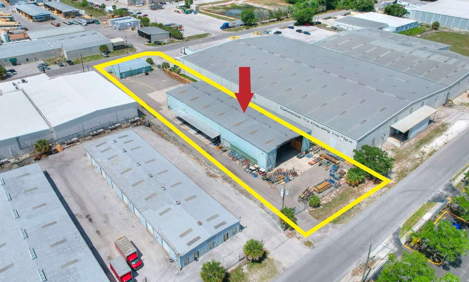 More Photos Of 304 Progress Rd, Auburndale Industrial For Lease