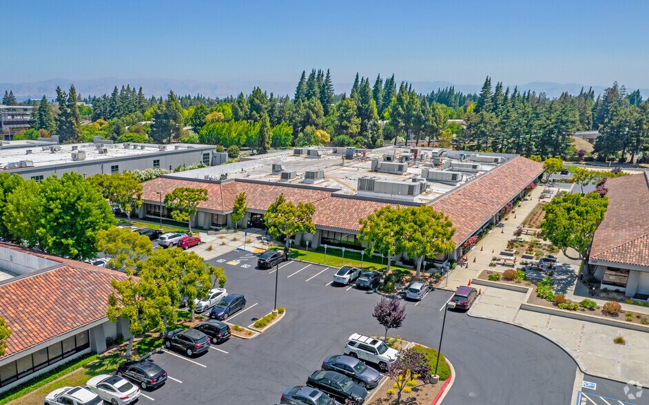 More Photos Of 319 N Bernardo Ave, Mountain View Research And Development For Lease