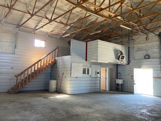 More Photos Of 11135 282nd St NW, Berthold Warehouse For Sale