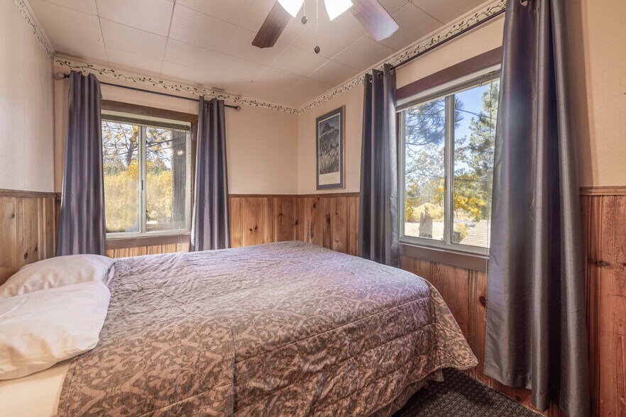 More Photos Of 39921 Big Bear Blvd, Big Bear Lake Hotel For Sale