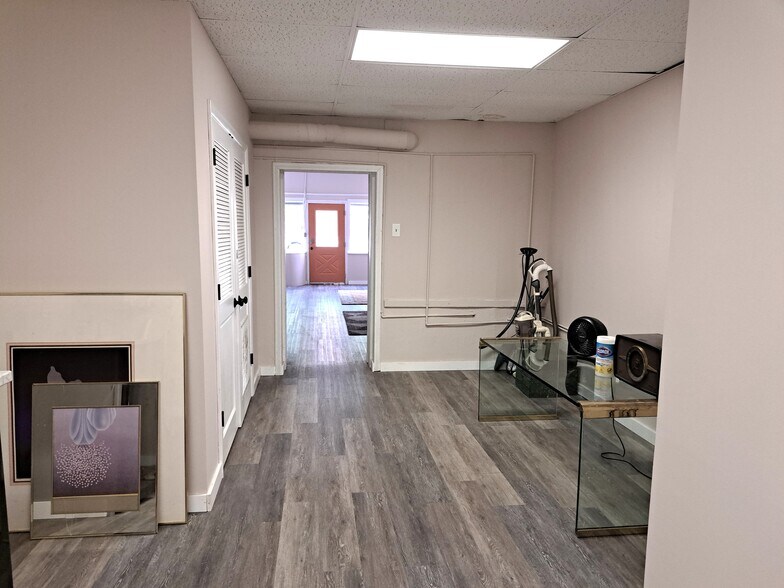 More Photos Of 5402 Magnolia Ave, Saint Louis Storefront Retail Residential For Sale