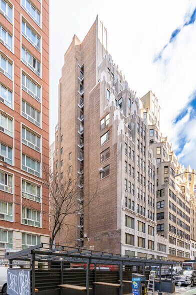 More Photos Of 249-251 W 29th St, New York Apartments For Lease