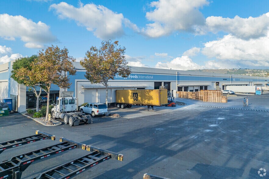 More Photos Of 745 85th Ave, Oakland Unknown For Lease