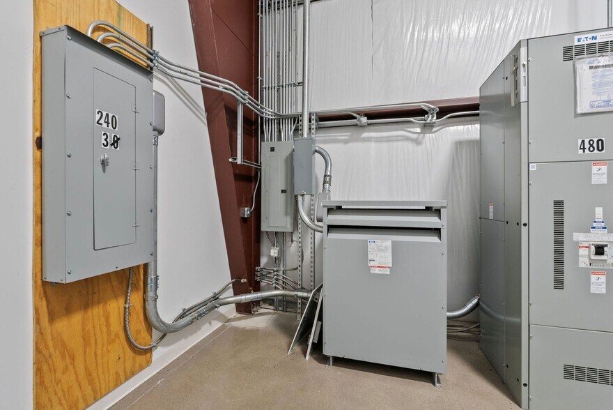 More Photos Of 620 US Highway 27 N, Cynthiana Industrial For Lease