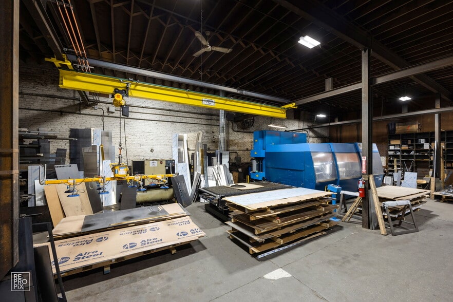 More Photos Of 2444 N Pulaski Rd, Chicago Warehouse For Sale
