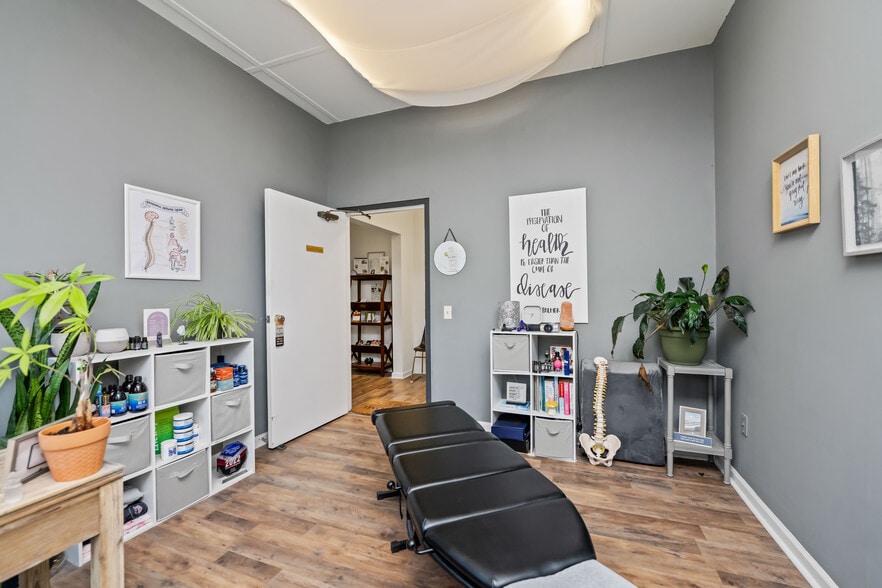 More Photos Of 250 Gorham St, Canandaigua Office For Sale