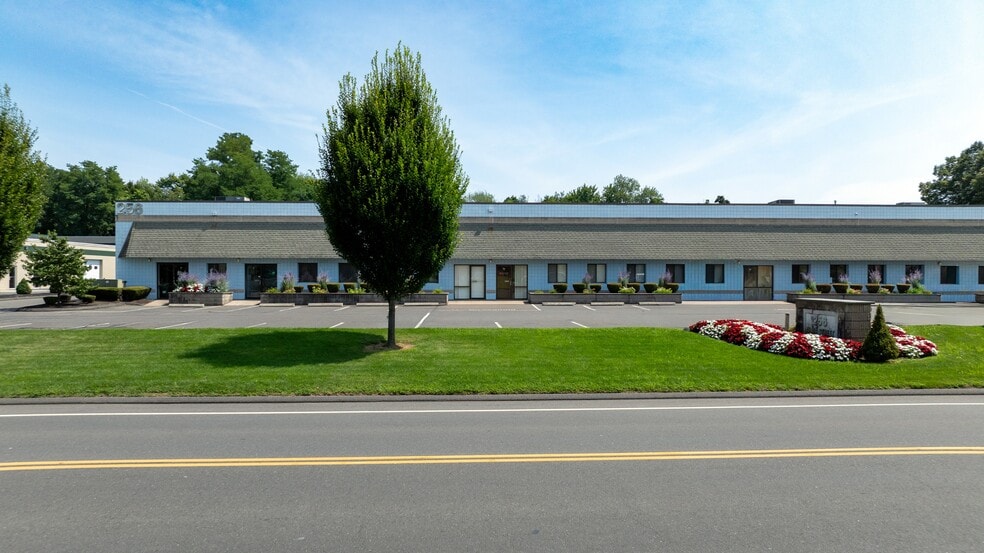 More Photos Of 256 Main St, East Windsor Research And Development For Sale