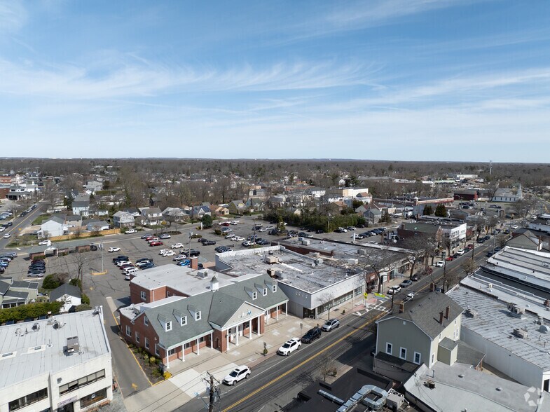 More Photos Of 101 Main St, Sayville Drugstore For Sale