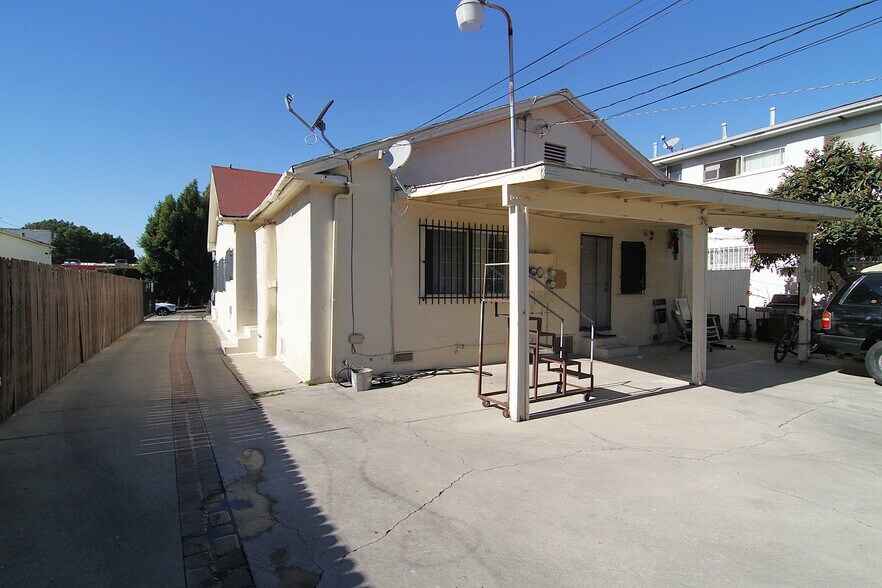 More Photos Of 1108 N Kenmore Ave, Los Angeles Storefront Retail Residential For Sale