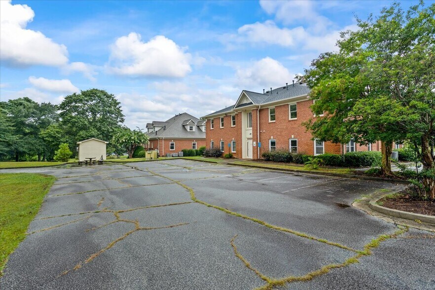 More Photos Of 883 Commerce Dr SW, Conyers Office For Lease