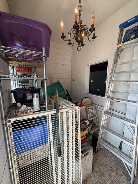 More Photos Of 5610 N Nebraska Ave, Tampa Office For Sale