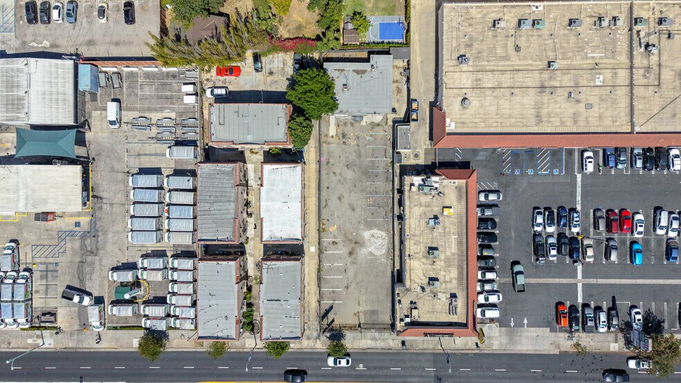 More Photos Of 1664 S Western Ave, Los Angeles Land For Sale