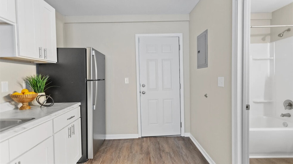 More Photos Of , Kansas City Multifamily For Sale